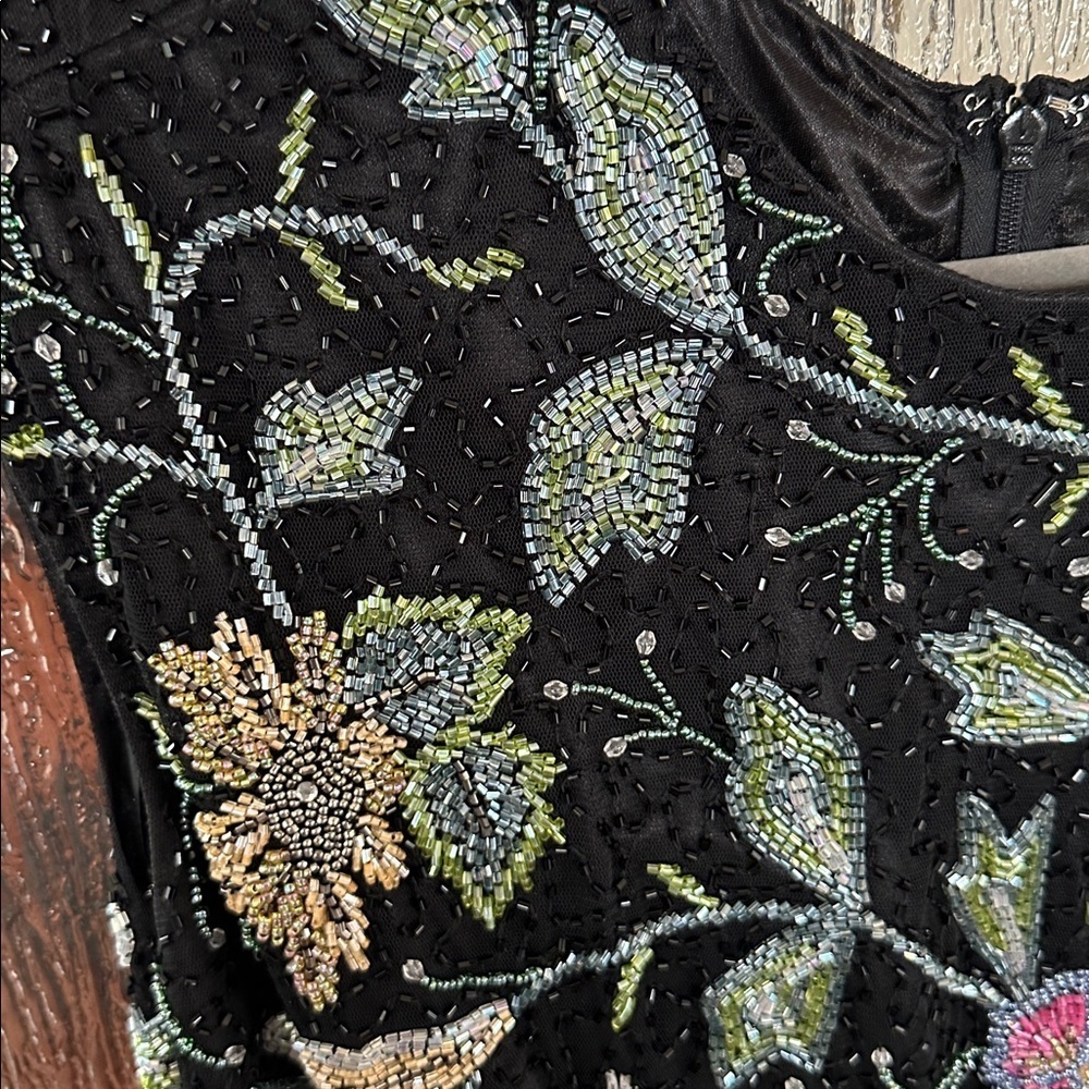 Mac Duggal Floral Beaded Cap Sleeve Evening Gown 5229 Black Multi Size 10 NWT - Picture 8 of 15